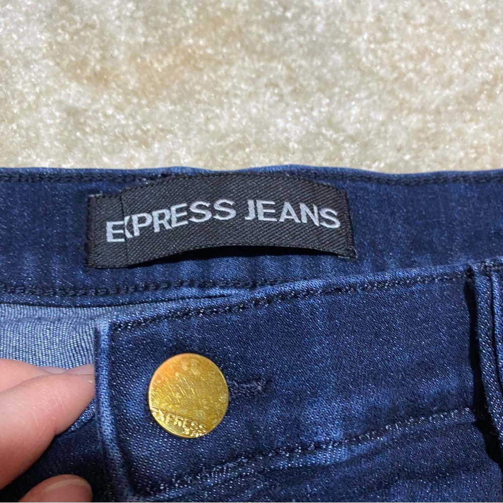 Express Jeans Mid Rise Custom Shorts 10 - Picture 2 of 8